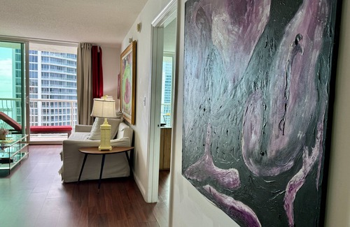 Brickell Resort | Miami Brickell unit Balcony Pool 1 pkg