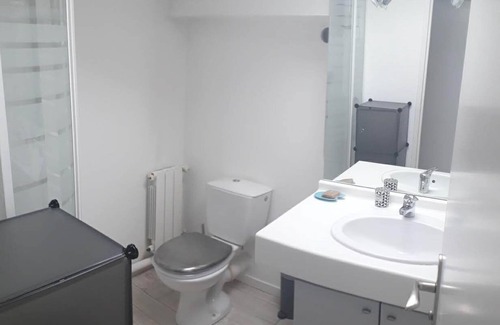 Anglet Bed & Breakfast | Miarritze private room in Anglet villa