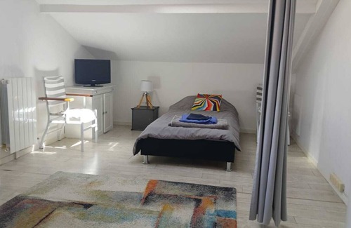 Anglet Bed & Breakfast | Miarritze private room in Anglet villa