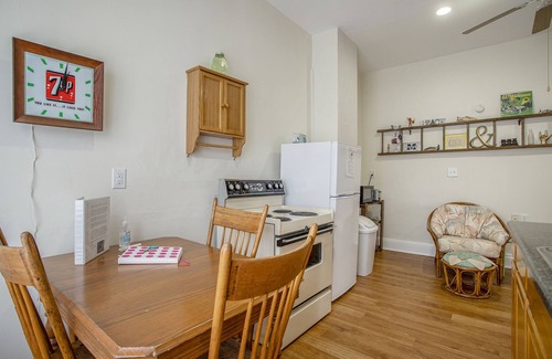 Michigan City Apartment | Michigan City, IN Urban Upper apartment Historical District