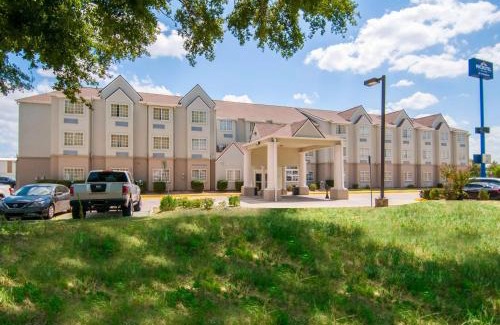 Lafayette Hotel | Microtel Inn and Suites Lafayette