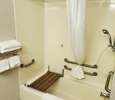 Onalaska Hotel | Microtel Inn La Crosse Onalaska Area