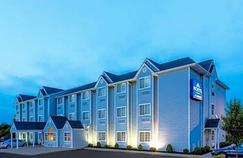 Dry Ridge Hotel | Microtel Inn & Suites by Wyndham Dry Ridge