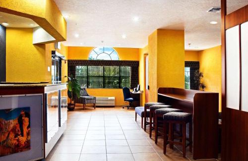 New Braunfels Hotel | Microtel Inn & Suites by Wyndham New Braunfels I-35