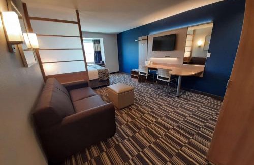 Loveland Hotel | Microtel Inn & Suites by Wyndham Loveland