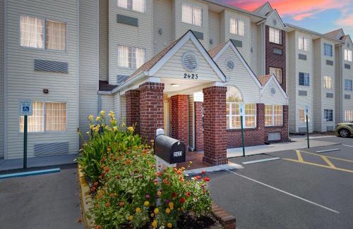 Cordova Hotel | Microtel Inn & Suites by Wyndham Cordova Memphis Wolfchase