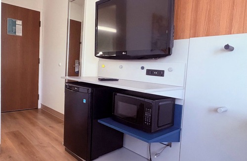 Dupont Hotel | Microtel Inn & Suites by Wyndham Denver Airport