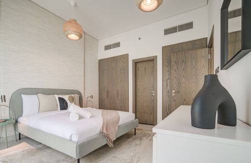 Al Barsha Apartment | Mid-Century 1BR at Montrose Residence A Al Barsha South by Deluxe Holiday Homes