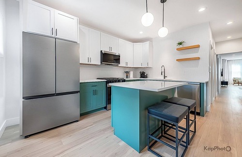 Avondale Apartment | Mid-Century Gem in Avondale - 2BR - Office - Free Parking