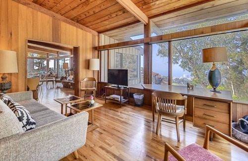 Country Club House | Mid-Century Masterpiece