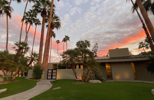 Rancho Mirage House | Mid-Century Modern Estate