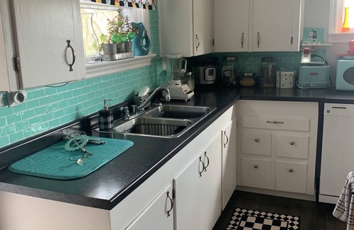 Chester House | Mid century modern home for rent in sought after Chester