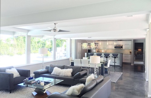 Palm Desert House | Mid-Century Modern Soul, Lux Euro Sleek Style. El Paseo - South Palm Desert