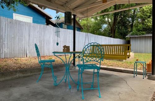 Lakeland Apartment | Mid Century Retreet