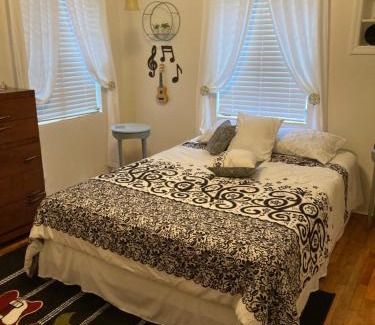 Lakeland Apartment | Mid Century Retreet