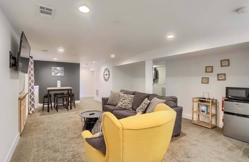 Littleton House | Mid-Mod Home 3 baths 2 Living Rms Yard