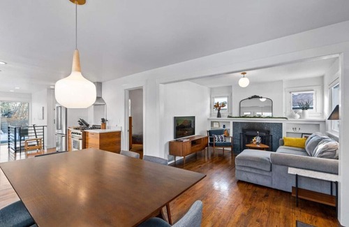 East Central House | Mid-Term Gem in Sugarhouse – Hot Tub, Sauna & Workspaces