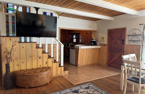 South Lake Tahoe Cabin | Mid-town serene cabin, close to nature and amenities, monthly discount deal.