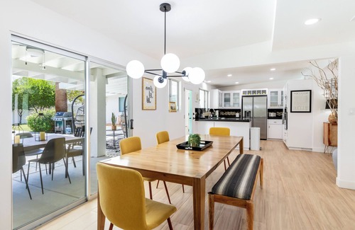 La Quinta Cove House | Midcentury 4-bedroom house with spacious backyard & pool in La Quinta