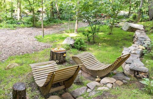 North Stamford House | Midcentury Modern ZenHouse Sculptor Studio