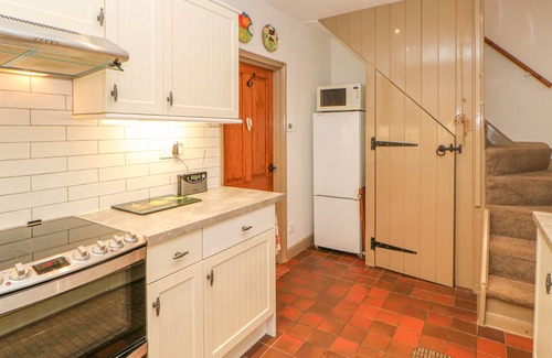 Middleham Cottage | MIDDLE COTTAGE, pet friendly, character holiday cottage in Middleham