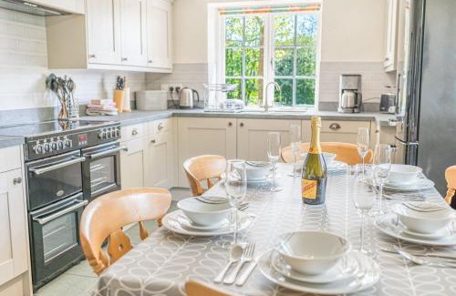 Penny Bridge House | Middlefield Cottage Coniston Water