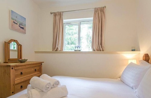 South Charlton Cottage | MIDDLEMOOR COTTAGE, pet friendly, country holiday cottage in Alnwick