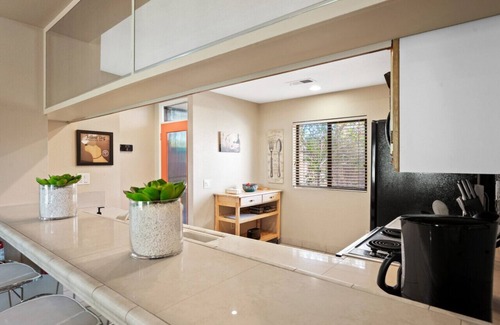 Palm Springs Villa | Midnight at the Oasis