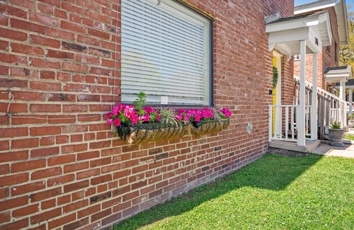 Mobile Apartment | Midtown Comfort 2 BDR Flat - 18B