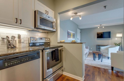 Music Row Condo | Midtown Oasis-Centrally Located Near Music Row, Hospitals, Universities