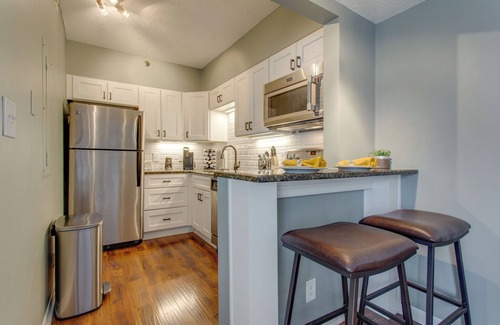 Music Row Condo | Midtown Oasis-Centrally Located Near Music Row, Hospitals, Universities