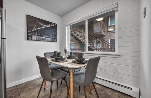 Downtown Reno Apartment | Midtown Spot | 35 Min to Tahoe