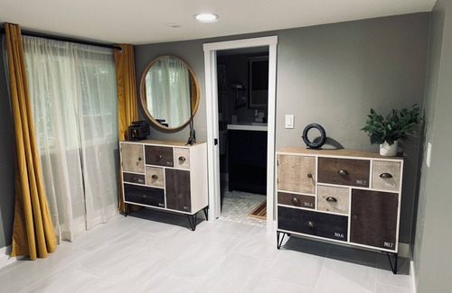 Central Sacramento Apartment | Midtown Studio Hideaway Near Ice Blocks