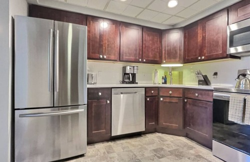 Killington Apartment | MightyMoose- Pool, Hot tub, Sauna, Gym, Near Resort