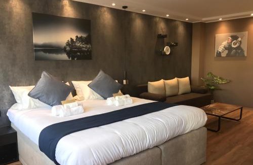 Friedrichstadt House | Mike's Four