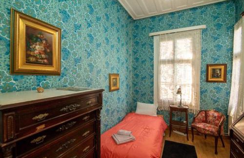 Lesvos House | Mikos Mansion in the city center