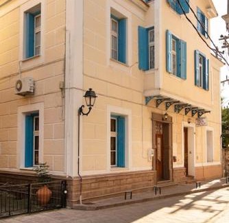 Lesvos House | Mikos Mansion in the city center