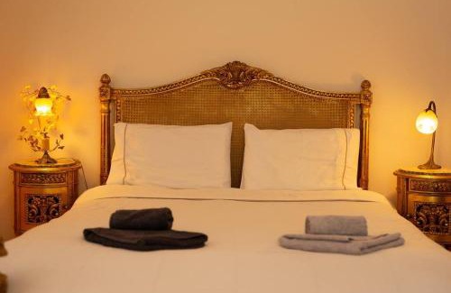 Lesvos House | Mikos Mansion in the city center