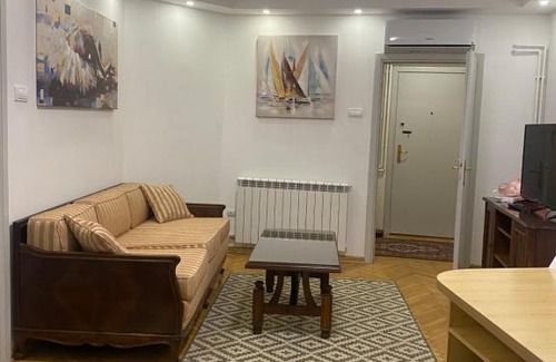 Skadarlija Apartment | Milica