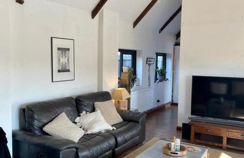Ashford House | Milk Barn