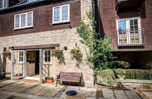 Burford Cottage | Mill Race