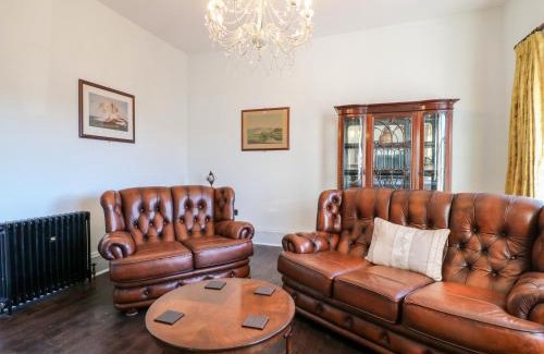Mansfield House | Mill View Duplex