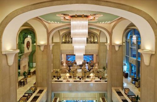 Trade Center Apartment | Millennium Plaza Downtown Suites