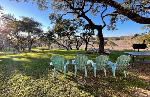 Canyon Lake House | Millie's Cottages Unit 4 - Clara