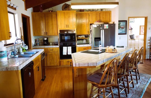 Groveland Ski Chalet | Million Dollar View!