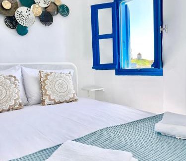 Little Venice House | mills suites mykonos