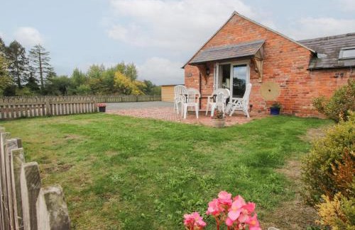 Stoney Stretton House | Millstone Cottages - Millstone Cottage