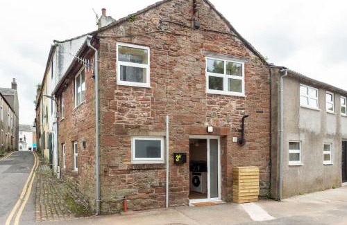 Egremont Apartment | Milo's place is a home from home