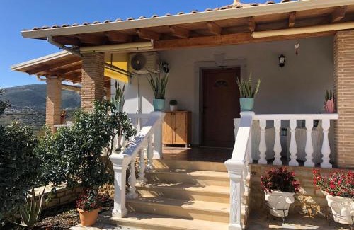 Himare Apartment | Milos Apartments