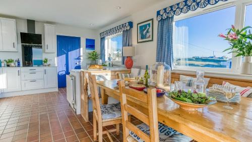 Trearddur Bay House | Min y Mor